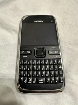 #11 Pristine Nokia E72 Original Unlocked 3G WIFI GPS Bluetooth 2.4 in 5MP Camera - Image 1 of 4