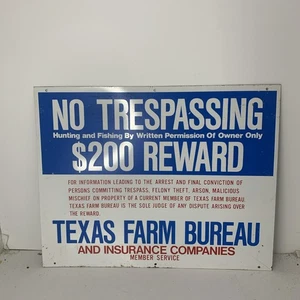 Vintage Texas Farm Bureau No Trespassing Hunting Fishing $200 Reward Tin Sign - Picture 1 of 23