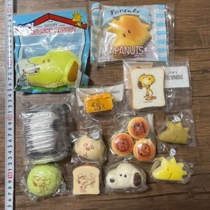 Snoopy Squishy Mascot 13 Tipos Set Bonus Bread Type - Imagen 1 de 7