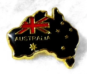 New Australia Flag Travel Souvenir Pin Black & Goldtone Detail 1" - Picture 1 of 2
