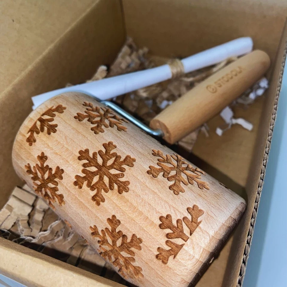 Stodola Engraved Mini Rolling Pin with SNOWFLAKES  2 PATTERN - Image 1 of 1