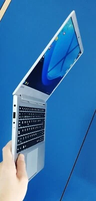 Pc LENOVO IdeaPad 710S-13IKB Air 13.3" INTEL i7 8GB RAM UltraBook SSD NVME 256GB - Immagine 1 di 4