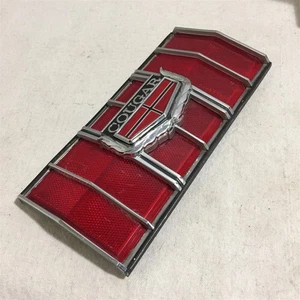 NOS OEM FORD 74 75 76 COUGAR D4WY-13A565-A REAR PANEL REFLECTOR ASSEMBLY - Picture 1 of 4