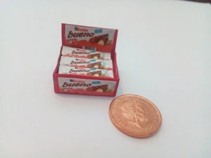 1/12 Scale Kinder Bueno box sweets for dollshouse miniatures shops - Picture 1 of 2