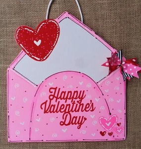 HAPPY VALENTINE'S DAY ENVELOPE SIGN Wall Door Hanger Plaque Wreath Embellishment - Picture 1 of 1