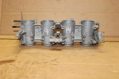 Suzuki GSXR 600 2006 2007 cuerpos del acelerador inyector de combustible desnudo **solo piezas** Foto 1 de 4