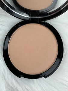 Polvo facial bronceador LIGHT 0,32 oz espejo tamaño completo compacto - Imagen 1 de 2