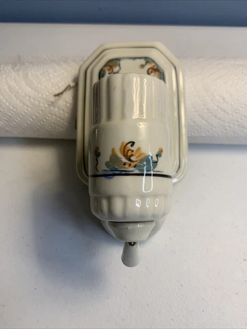 VINTAGE WHITE FLORAL PORCELAIN ART DECO BATHROOM WALL SCONCE LIGHT FIXTURE Cover
