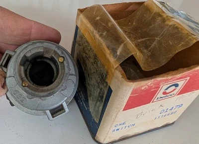 Nuevo de Lote Antiguo 1967 Buick Riviera Electra Wildcat Delco Remy Interruptor de Encendido 1116682 D1479 Foto 1 de 4