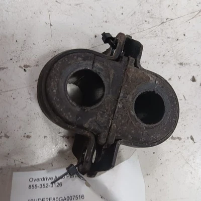 Acura ILX Front Sway Bar Bushing Mounting Bracket  2016 2017 2018 - Image 1 of 4