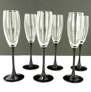 Sektflöte Domino Signature Black Flare Stiel Luminarc Cristal D'Arques 6 Stück - Bild 1 von 8