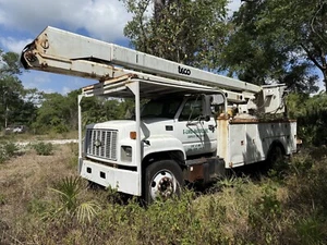 1998 Chevrolet C/K - Picture 1 of 16