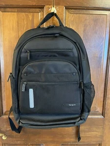 Targus Revolution Travel & TSA-Friendly Backpack w 14in Laptop Sleeve, Black EUC - Picture 1 of 16