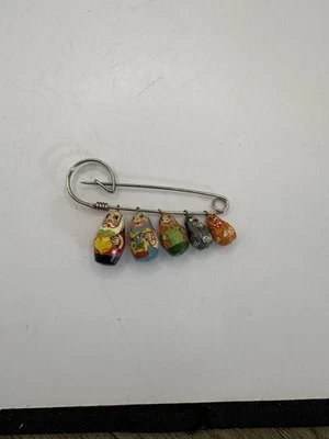 Vintage Mini MATRYOSHKA Nesting Dolls Brooch Pin Hand Painted 3”Santa Family - Image 1 of 4