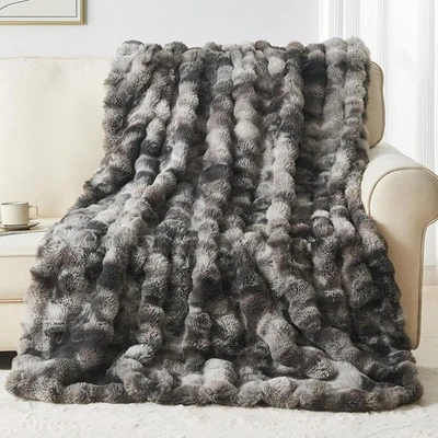 Queen Size Faux Fur Blanket Tie-Dye Dark Gray Big Bubble Rabbit Fluff for Bed - Image 1 of 4