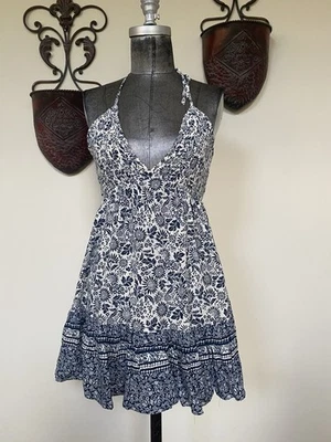 Windsor 迷你连衣裙喇叭吊带绑带 XS 码 — 第 1/4 张图片