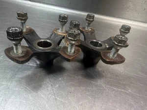 2009-2014 Suzuki Quadsport Z400 Ltz400 OEM Rear Wheel Hubs Hub Set Pair - Picture 1 of 7