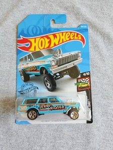 Hot Wheels '64 Nova Wagon Gasser 2019 azul claro 198/250 Little Bend Race Day - Imagen 1 de 6