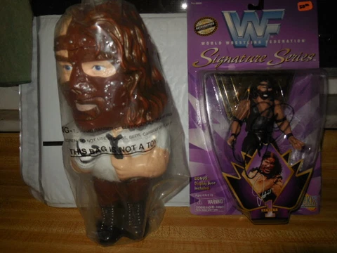 1 vintage wwf mankind signed  figure w 1 water bottle new never opened Cover