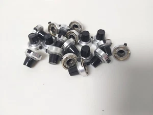 19 Stück Duodial 2740417 15 Turn Potentiometer Dial Beckman Helipot schwarz silber - Bild 1 von 5