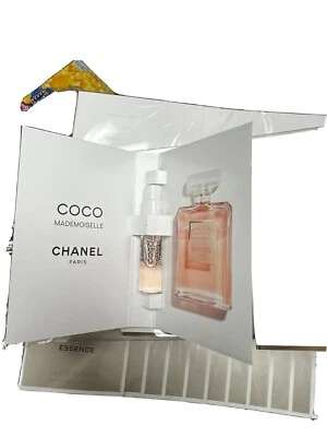 Chanel Coco Mademoiselle Eau de Parfum Muestra Spray Vial 1.5ml/0.05oz  Foto 1 de 4