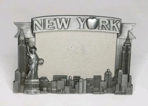 New York Skyline Liberty Miniature Dimensional Metal 6x4 Picture Frame Stand New - Picture 1 of 4