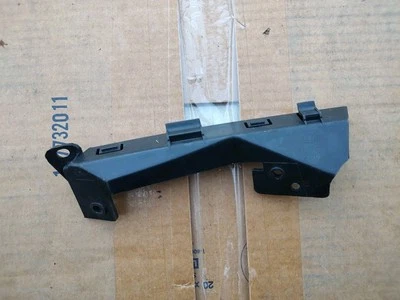 06-08 Optima/Magentis Cubierta de parachoques delantero Soporte de montaje Lado del conductor LT4 Foto 1 de 4