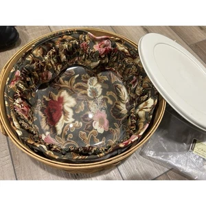 Longaberger Round Keeping Basket 11" Lidded Protector & Majolica Garden Liner - Picture 1 of 5