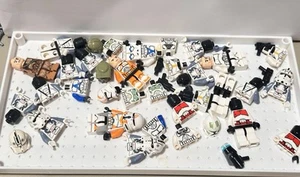 Lego Star Wars Clon Minifigura Piezas y Piezas MÁS EN EXCELENTE ESTADO - Imagen 1 de 4