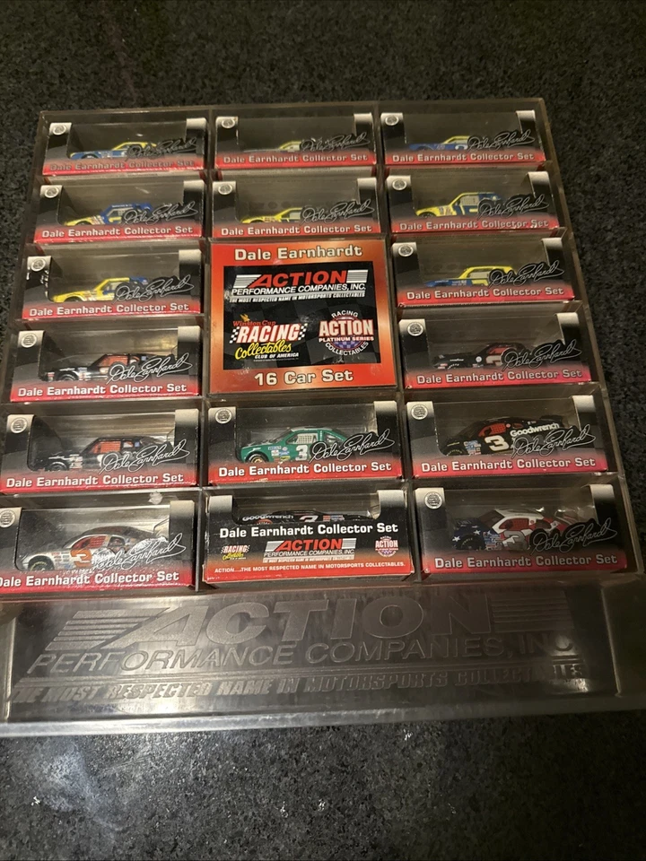 Juego de 16 coches coleccionables Dale Earnhardt Sr Action escala 1:64 diecast Foto 1 de 4