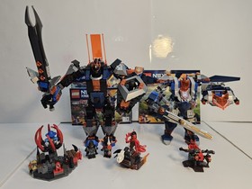 LEGO NEXO KNIGHTS: The Black Knight Mech (70326) & The King's Mech (70327) Lot