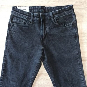 H&M Herren Jeans Black Used 30/32 Regular Fit - Bild 1 von 9