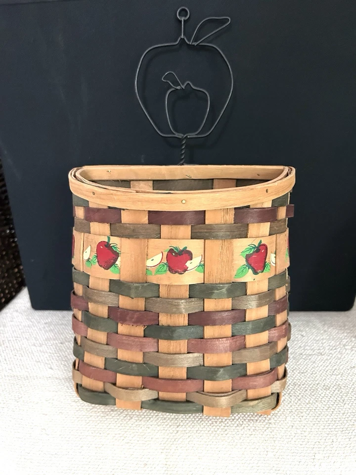 Woven Basket Wall Pocket Home Decor Cottage Farmhouse Style - Image 1 of 3