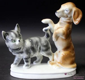 Erphila 8659 Porzellan spielende Katze mit Hund, gebraucht - Bild 1 von 8