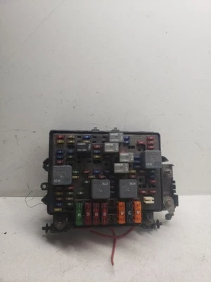Motor de caja de fusibles compatible con camioneta Sierra 1500 00-02 1428664 Foto 1 de 4