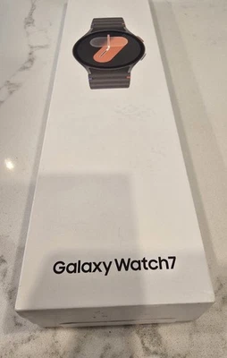 New Samsung Galaxy Watch7 - Image 1 of 4