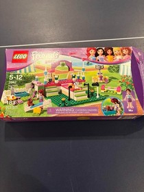 LEGO FRIENDS: Heartlake Dog Show (3942) 100% complete w/instructions and box