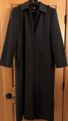 GALERÍA GABARDINA VERDE OSCURO MANGA LARGA BOTÓN DELANTERO CUELLO CAPUCHA FORRADA 4 Foto 1 de 4