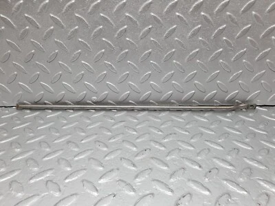 Tubo de aceite del árbol de levas �40875♙���� Mercedes-Benz W123 240D Foto 1 de 4