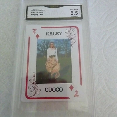 KALEY CUOCO PENNY THE BIG BANG THEORY FRENCH STYLE PLAYING CARD 7D GRADED 8.5 - Image 1 of 2