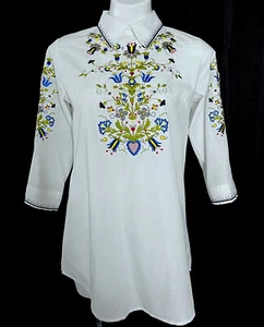 Vintage White Embroidered Peasant Blouse Top 3/4 Sleeves Zipper Neck Size Med - Picture 1 of 12