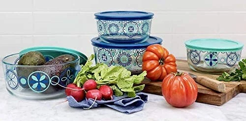 PYREX Simply 8 Piece Set Decorated Glass 4 Containers and 3 Lids Pre M1