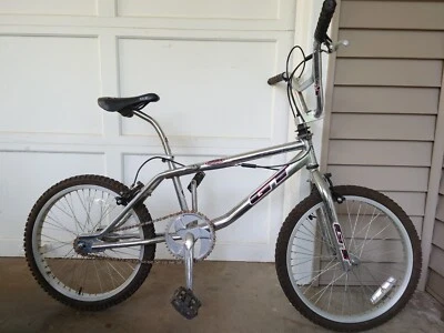 Gt Pro Freestyle Tour Bmx Bike - Image 1 of 4