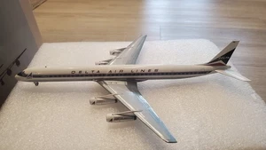 Aeroclassics Delta Air Lines DC8-61 1:200 AC2N822E Widget Collors N822E - Picture 1 of 7