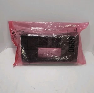 OEM Genuine CHEVROLET 2024+ TRAILBLAZER License Plate Holder w/Hardware 42770738 - Picture 1 of 6