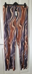 Boohoo Plus tonal ombre plisse wide leg trousers, BNWT, size 18, stretch - Picture 1 of 10