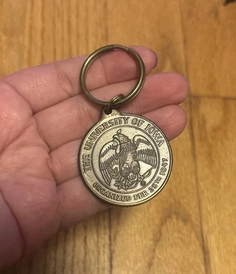 University Of Iowa Hawkeyes Collectible Premium Keychain Keyring Metal 2.75" - Image 1 of 3