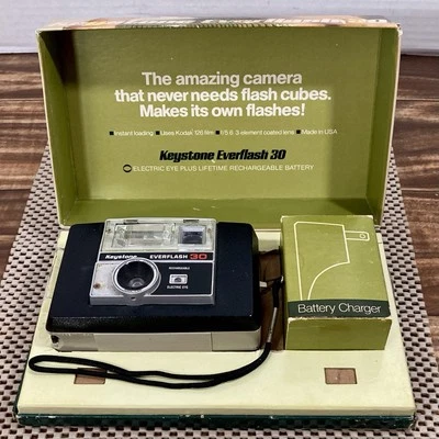 Keystone EverFlash 30 uses 126 Cartridge Film in Box w Battery Charger Untested - Image 1 of 4