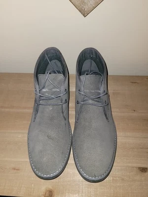Botines con cordones de gamuza gris Calvin Klein para hombre talla 11 Foto 1 de 4