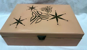 VINTAGE PINK JEWELRY BOX / ORGANIZER - Picture 1 of 24